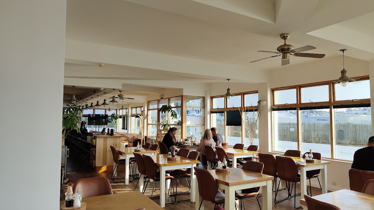 Langdons Restaurant And Bar